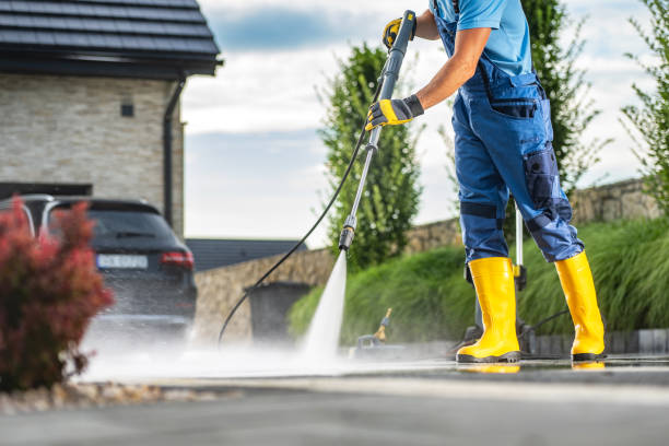 Best Animal Enclosure Cleaning  in Miami, OK